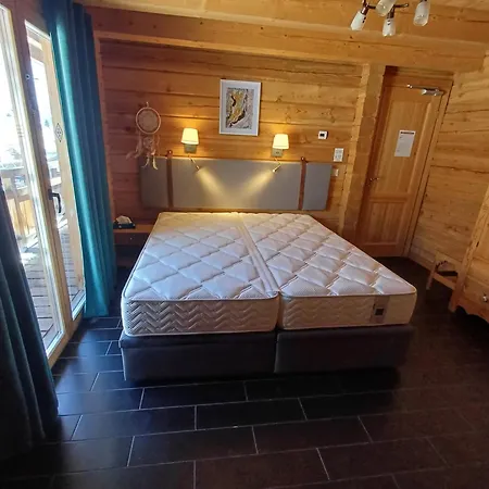 La Breche Dağ evi *